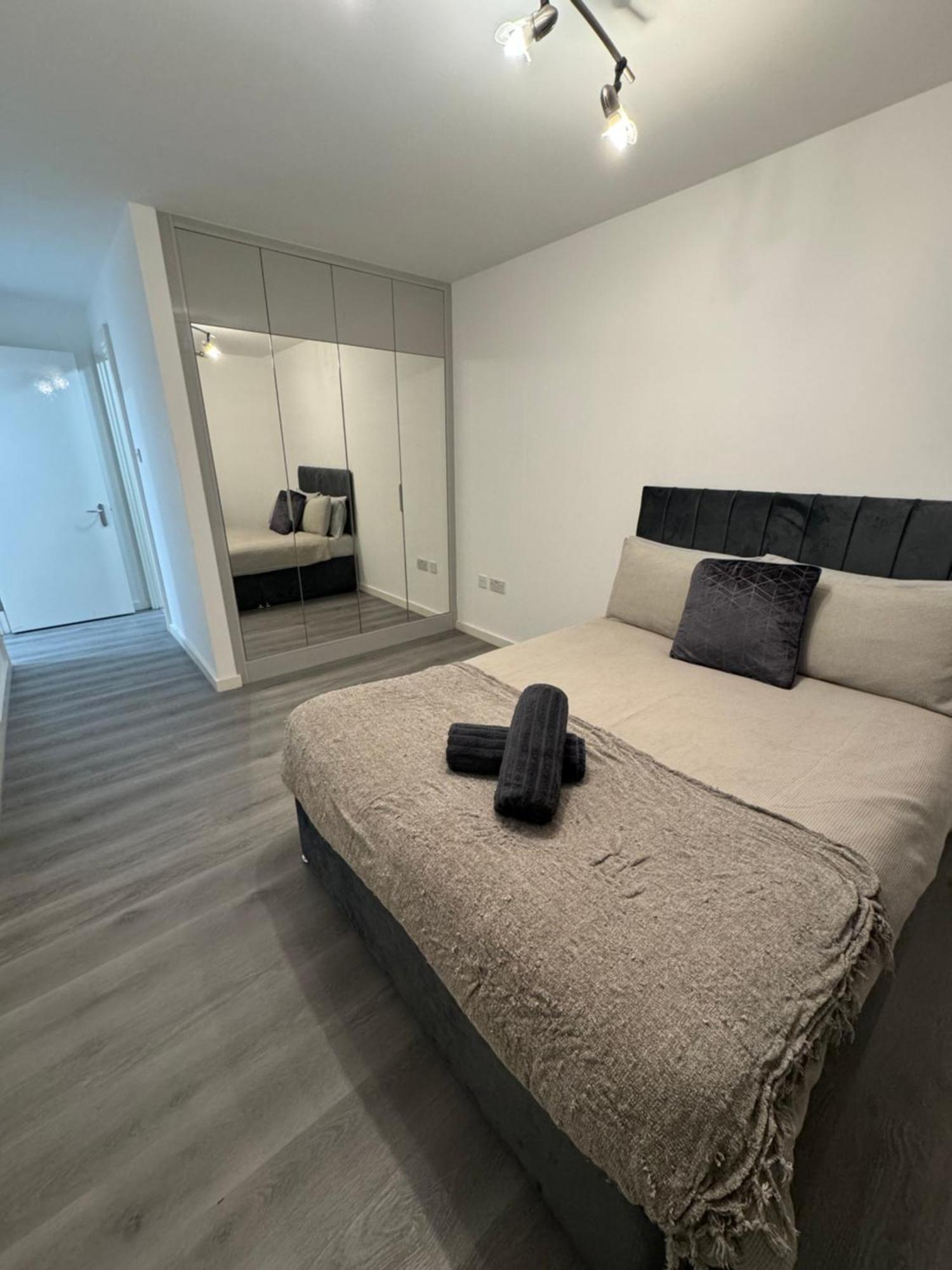 Modern Smart 2 Bedroom Apartment Central マンチェスター エクステリア 写真