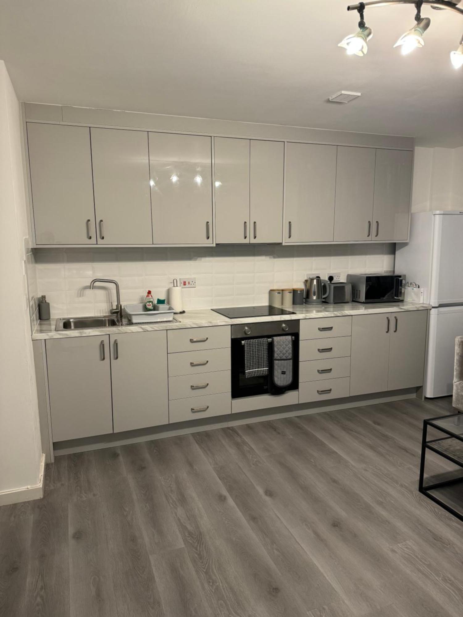 Modern Smart 2 Bedroom Apartment Central マンチェスター エクステリア 写真